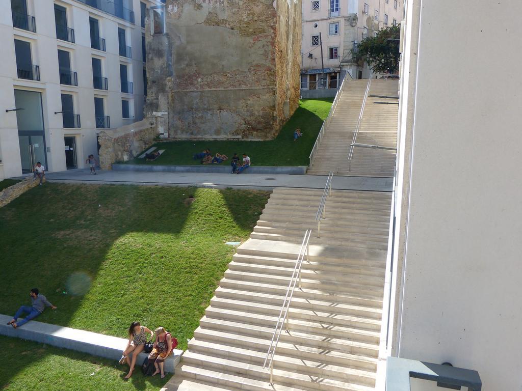 Bairrus Lisbon Apartments - Mello Lisbon