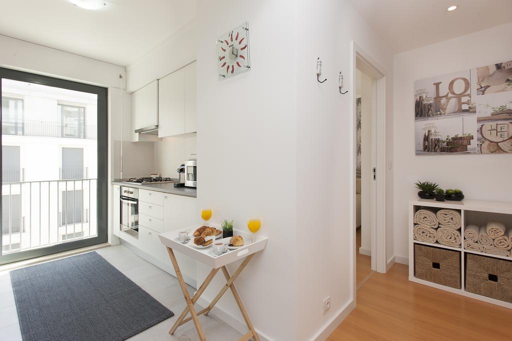 Bairrus Lisbon Apartments - Mello Apartment *